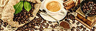 csésze forró fekete kávé régi fából készült malom csiszolóval vászonkép, poszter vagy falikép