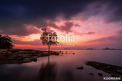 Klong Muang beach on sunset Krabi province Thailand (poszter) - vászonkép, falikép otthonra és irodába