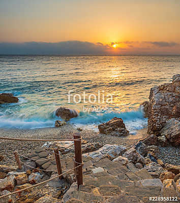 Piso Livadi beach on Paros island at sunrise (poszter) - vászonkép, falikép otthonra és irodába