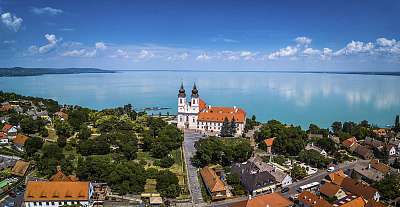 Balatoni panoráma a Tihanyi-apátsággal (bögre) - vászonkép, falikép otthonra és irodába