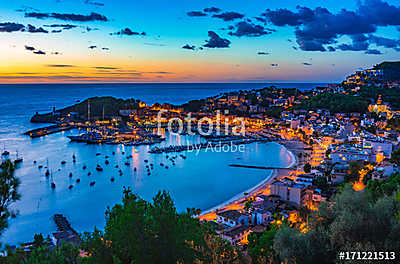 Beautiful sunset at the bay of Port de Soller Majorca island, Sp (fotótapéta) - vászonkép, falikép otthonra és irodába