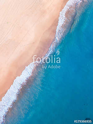 Aerial view of empty beach coastline (poszter) - vászonkép, falikép otthonra és irodába