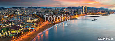 Barcelona beach on morning sunrise (poszter) - vászonkép, falikép otthonra és irodába