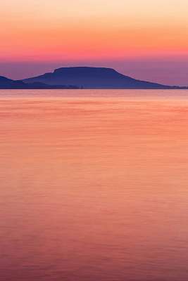 Gyönyörű napfelkelte a Balaton-Magyarországon (többrészes kép) - vászonkép, falikép otthonra és irodába