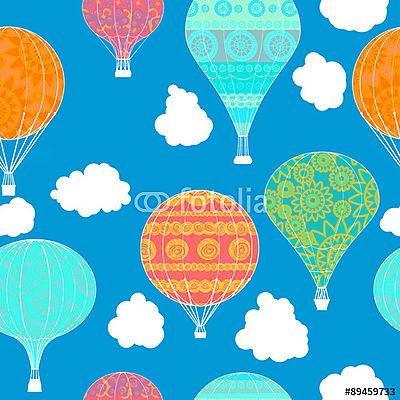 Színes hőlégballonok felhőkkel tapétaminta (poszter) - vászonkép, falikép otthonra és irodába