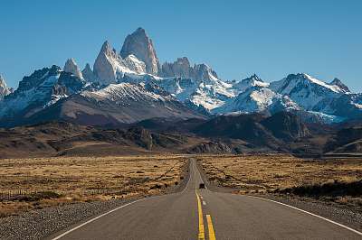 El Chalten, Fitz Roy a háttérben (keretezett kép) - vászonkép, falikép otthonra és irodába