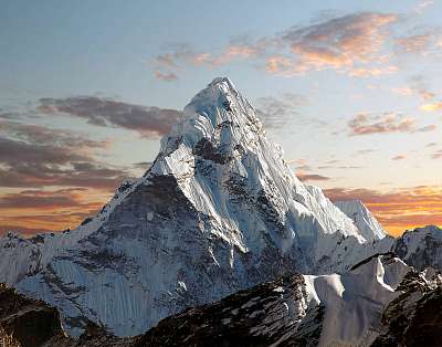 Ama Dablam az Everest Base Camp felé vezető úton (poszter) - vászonkép, falikép otthonra és irodába