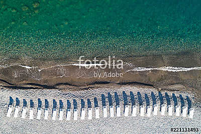 View of a drone at the Beach,top view aerial drone photo of stunning colored sea beach (keretezett kép) - vászonkép, falikép otthonra és irodába