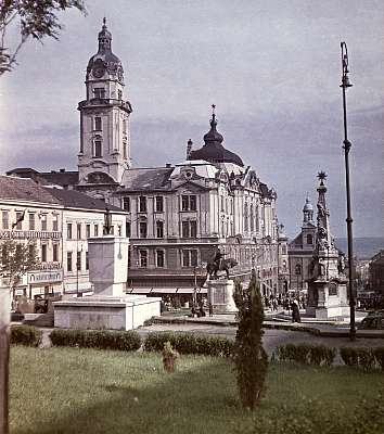 Pécs, Városháza (1957) (keretezett kép) - vászonkép, falikép otthonra és irodába