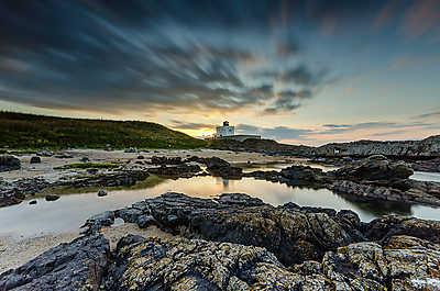 Bamburgh Beach kilátótoronnyal, Anglia (vászonkép óra) - vászonkép, falikép otthonra és irodába