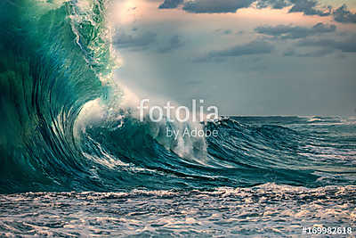 Huge ocean wave during storm. Sea water background in rough cond (poszter) - vászonkép, falikép otthonra és irodába