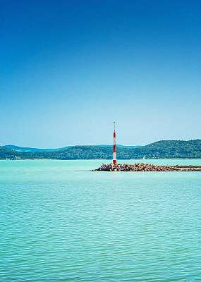 Világító jelzőtorony a Balatonon (bögre) - vászonkép, falikép otthonra és irodába