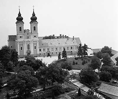 Tihany, Bencés Apátság (1965) (többrészes kép) - vászonkép, falikép otthonra és irodába