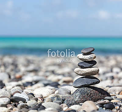 Zen balanced stones stack (többrészes kép) - vászonkép, falikép otthonra és irodába