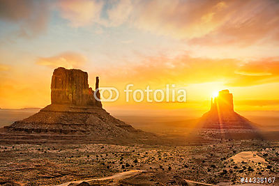 Monument Valley (fotótapéta) - vászonkép, falikép otthonra és irodába