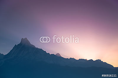 Napkelte a hegyekben.  (fotótapéta) - vászonkép, falikép otthonra és irodába