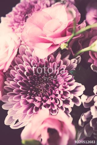 Bouquet of pink flowers closeup, eustoma and chrysanthemum, Premium Kollekció