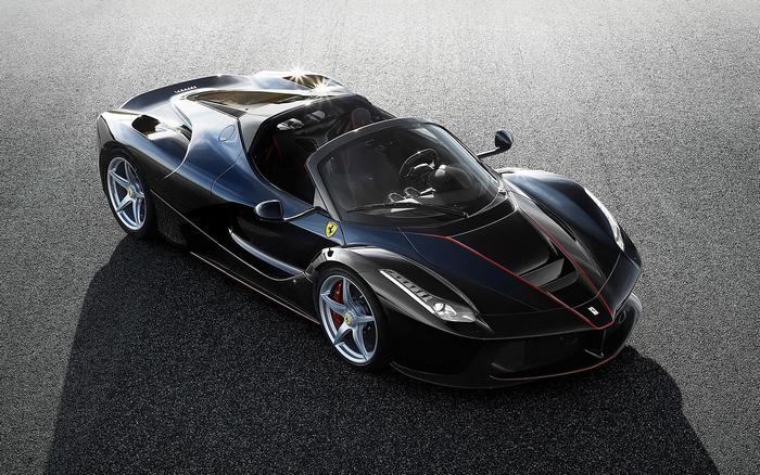 Ferrari Spider Black, 