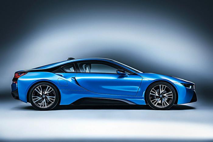 BMW i8 Blue Photo Side, 