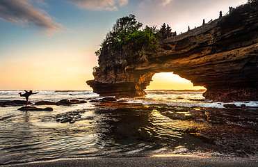 Pura Batu Bolong templom, Lombok, Indonézia, 