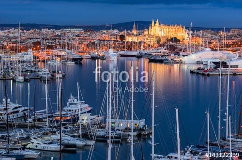 Spanien Palma de Mallorca Stadt Hafen Küste bei Nacht, Premium Kollekció