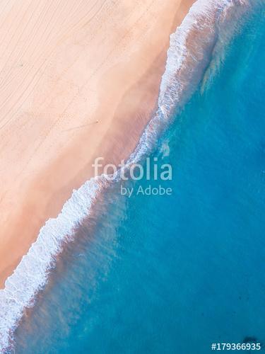 Aerial view of empty beach coastline, Premium Kollekció