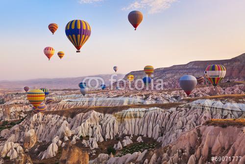 Varázslatos fények és hőlégballonok, Cappadocia, Premium Kollekció