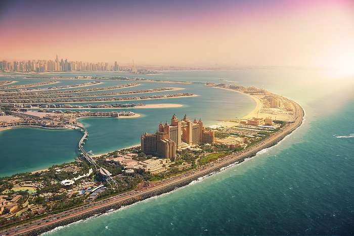 Palma-sziget Dubai-ban előtérben az Atlantis Hotellel , 