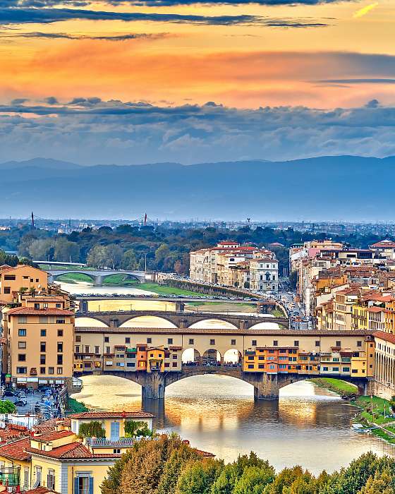 Ponte Vecchio Napkelte, Firenze, 