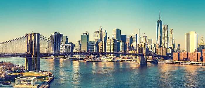 Brooklyn-híd és Manhattan napsütésben, New York Cityben, Premium Kollekció