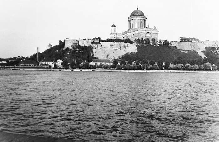 Az esztergomi vár és a Bazilika (1936), 
