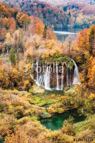 Gyönyörű őszi színek Plitvice-ben, Horvátország, Premium Kollekció