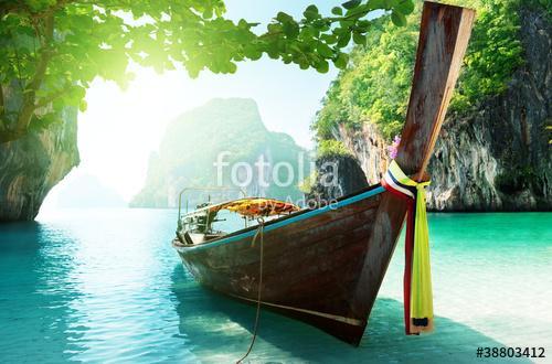 boat and islands in andaman sea Thailand, Premium Kollekció