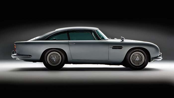 Aston Martin DB5, stúdió, oldalról, 