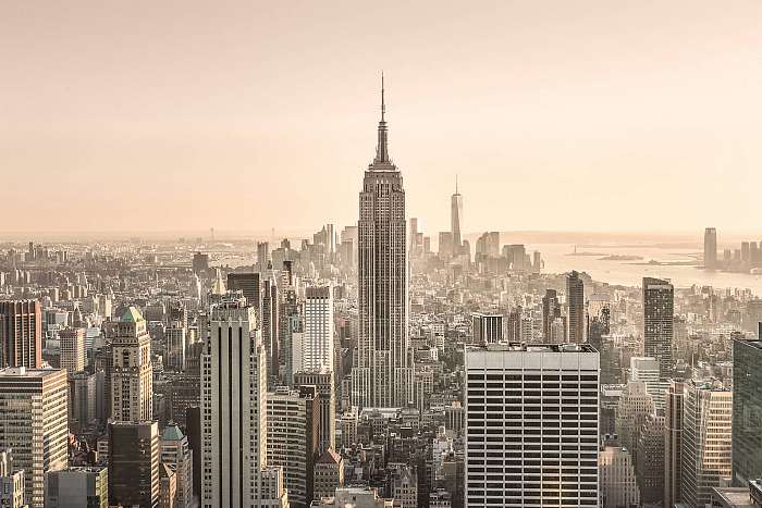 New York City. Manhattan belvárosában a napfény megvilágította E, Premium Kollekció